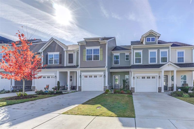 185 Gulley Glen Dr, Garner, NC 27529