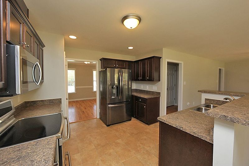185 Jacob St, Holly Springs, NC 27540