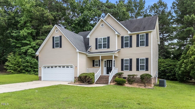 185 Keller Dr, Clayton, NC 27520