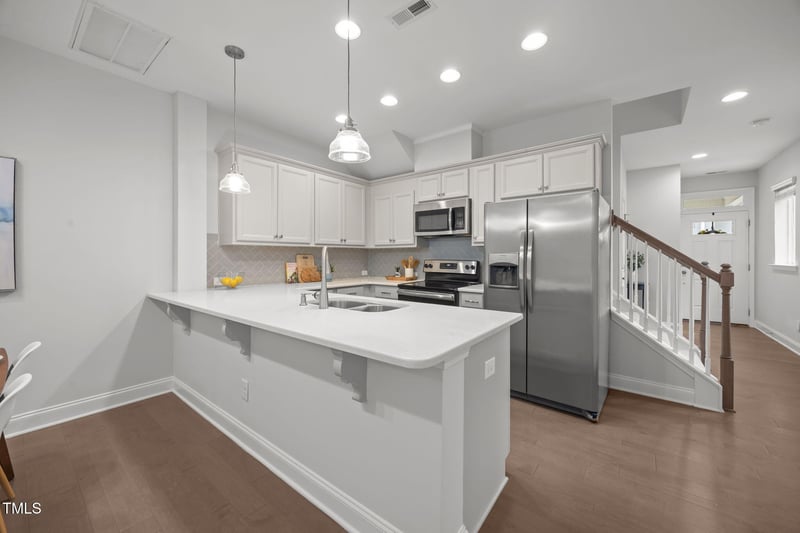 185 Manordale Dr, Chapel Hill, NC 27517