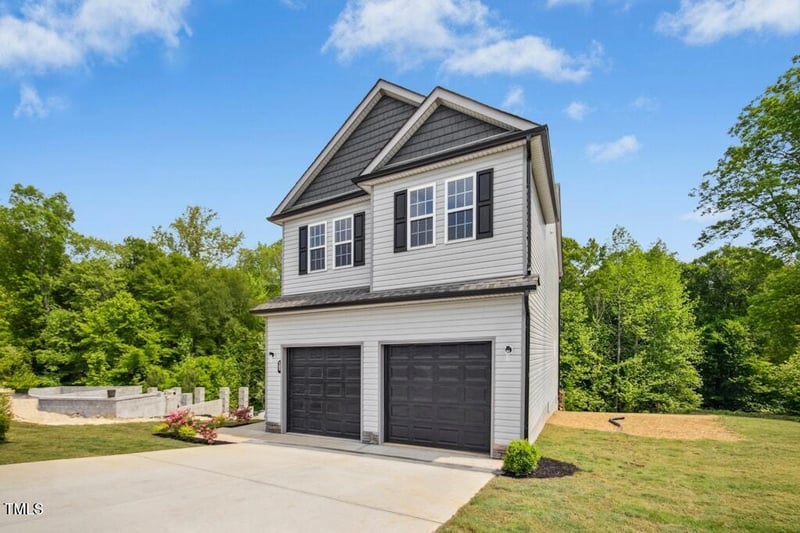 185 Millwood Dr, Clayton, NC 27527