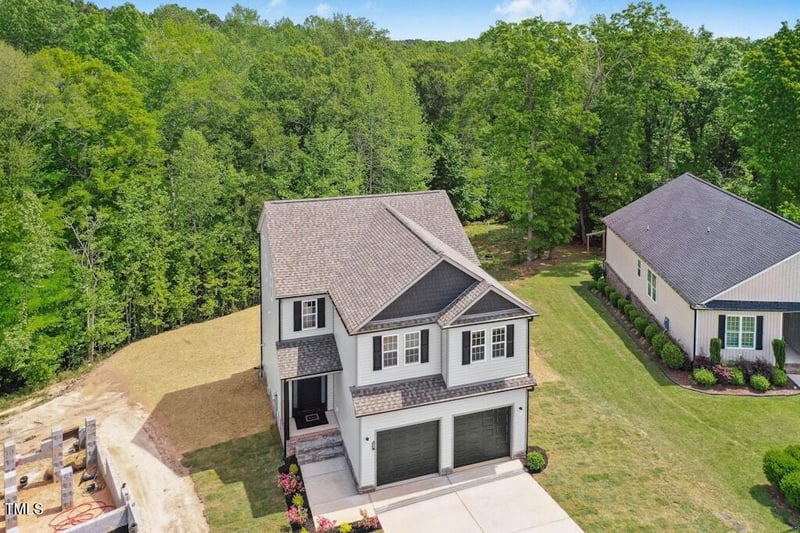 185 Millwood Dr, Clayton, NC 27527