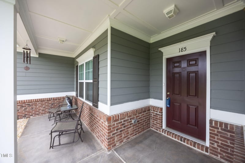 185 Planters Ln, Coats, NC 27521