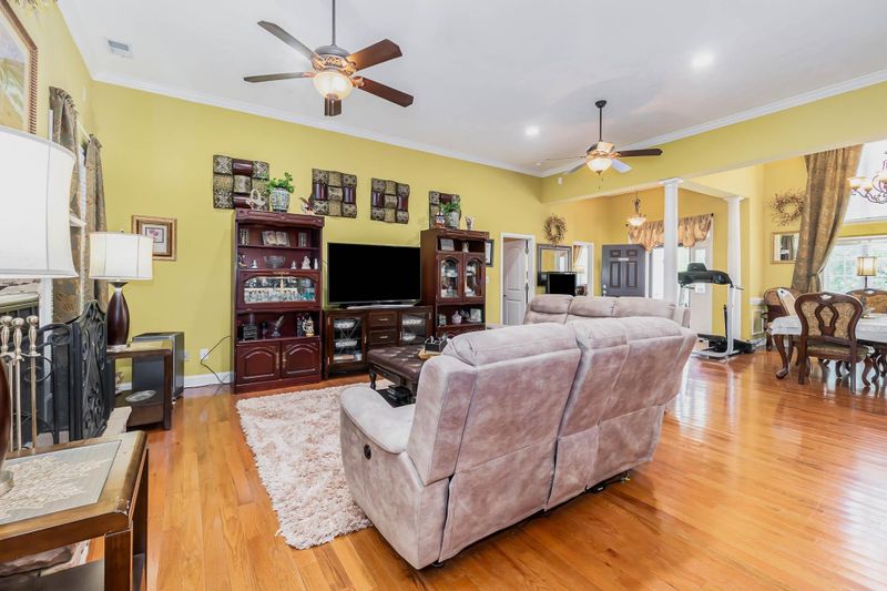 185 Roberts Rd, Sanford, NC 27332