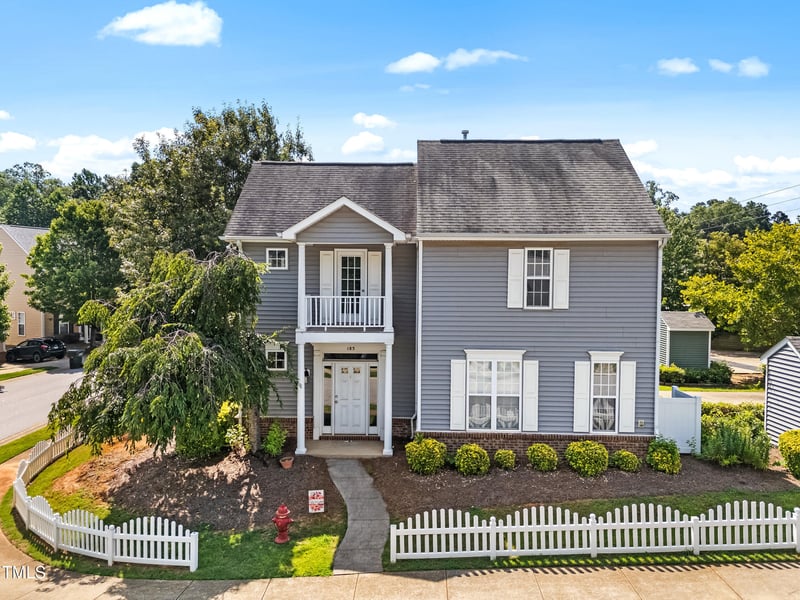 185 Sioux Ln, Clayton, NC 27520