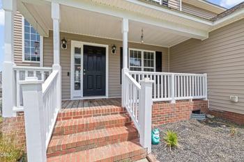 185 Snowberry Ln, Smithfield, NC 27577