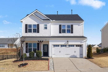 185 Stornoway Ln, Clayton, NC 27527