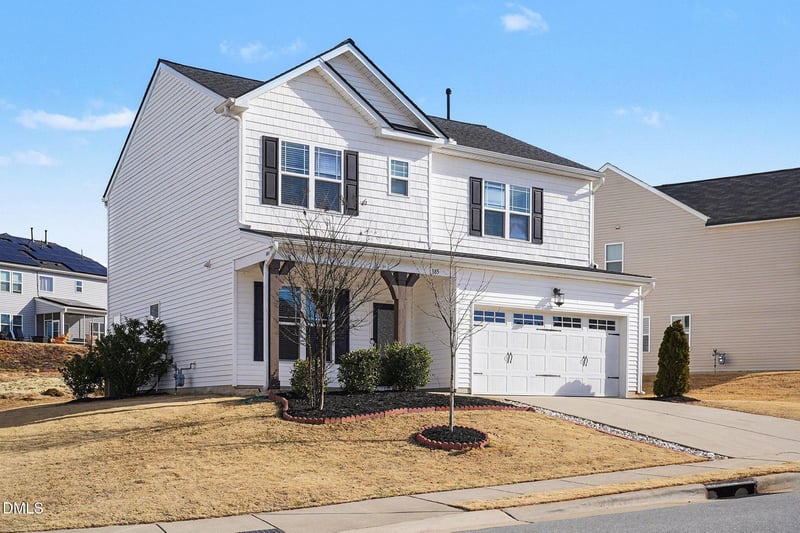 185 Stornoway Ln, Clayton, NC 27527