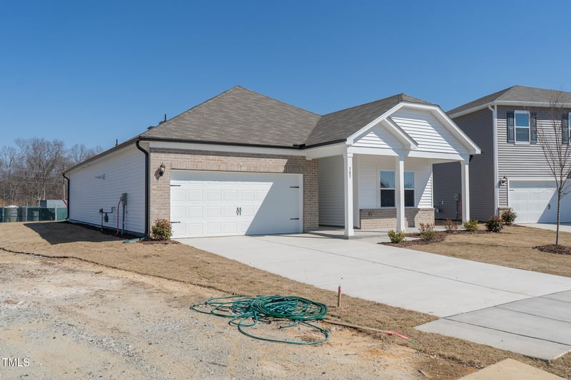 185 White Birch Ln, Angier, NC 27501