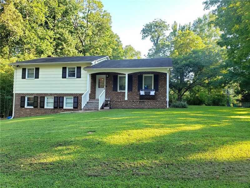 1850 Littlejohn Ln, Burlington, NC 27217