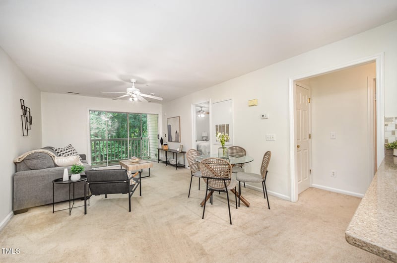 1851 Trailwood Heights Ln #204, Raleigh, NC 27603
