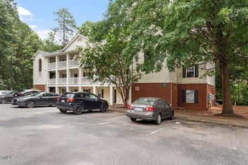 1851 Trailwood Heights Ln, Raleigh, NC 27603