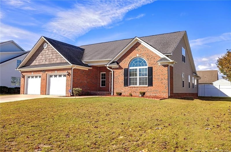 1852 Ellie Ave, Fayetteville, NC 28314