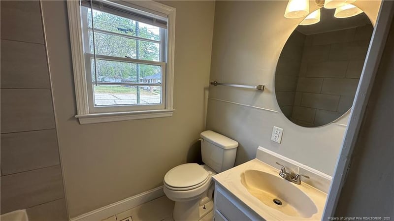 1855 Stanberry St, Fayetteville, NC 28301