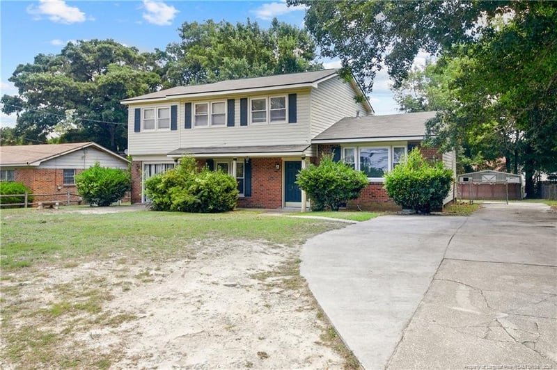 1857 Ashton Rd, Fayetteville, NC 28304