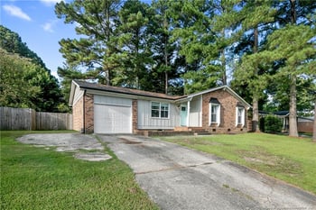 1857 Geiberger Dr, Fayetteville, NC 28303
