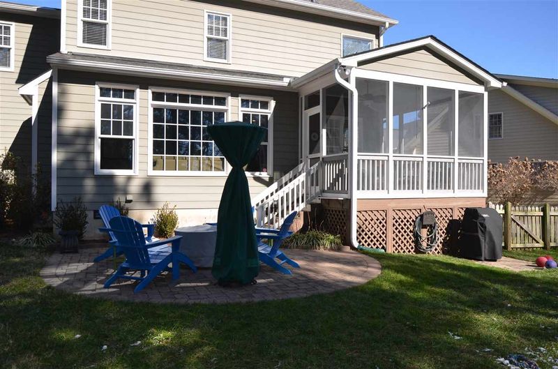 1857 Old College Cir, Wake Forest, NC 27587