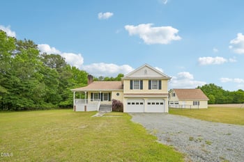 186 Baptist Grove Rd, Fuquay Varina, NC 27526