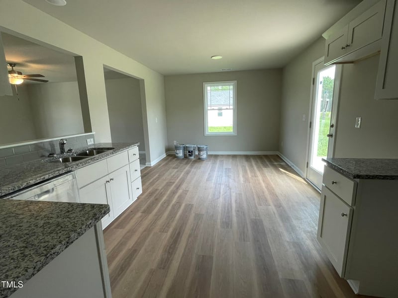 186 Coharie Dr, Lillington, NC 27546
