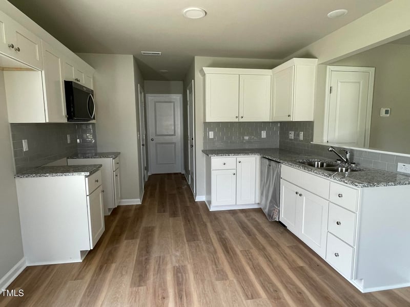 186 Coharie Dr, Lillington, NC 27546