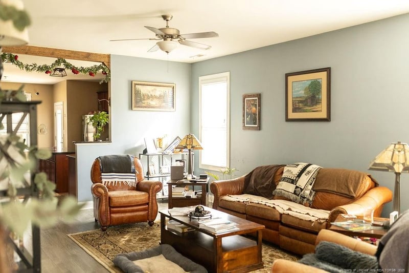 186 Kentucky Derby Ln, Lillington, NC 27546