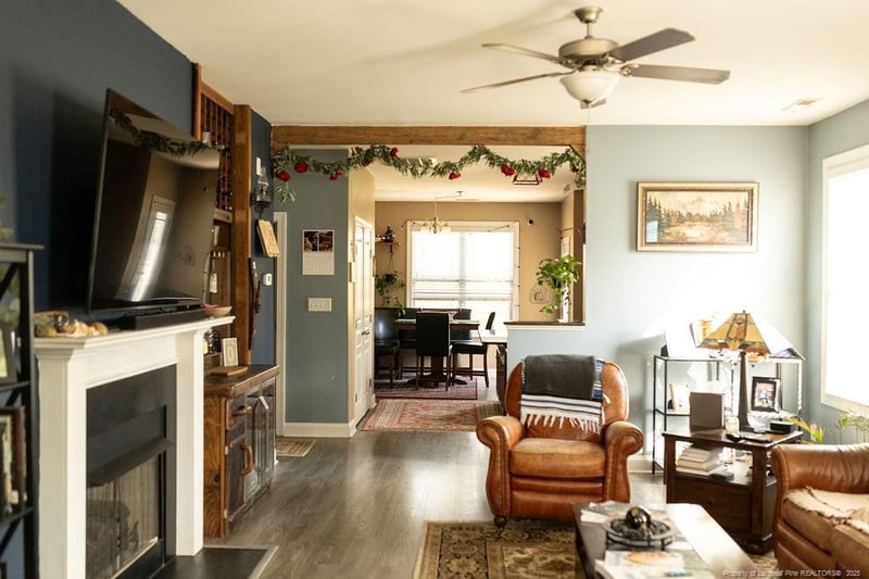 186 Kentucky Derby Ln, Lillington, NC 27546
