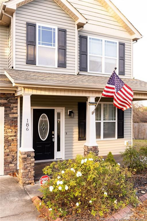 186 Kentucky Derby Ln, Lillington, NC 27546