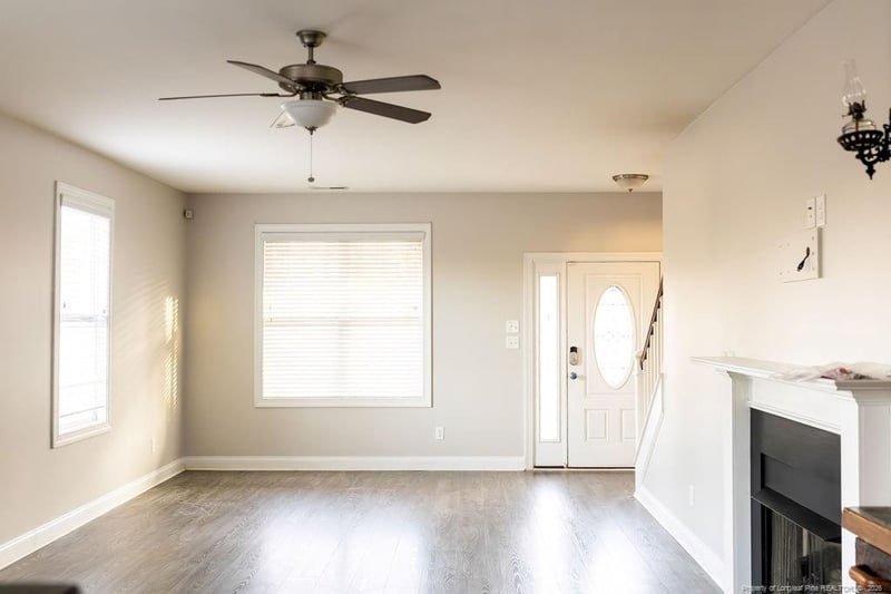 186 Kentucky Derby Ln, Lillington, NC 27546