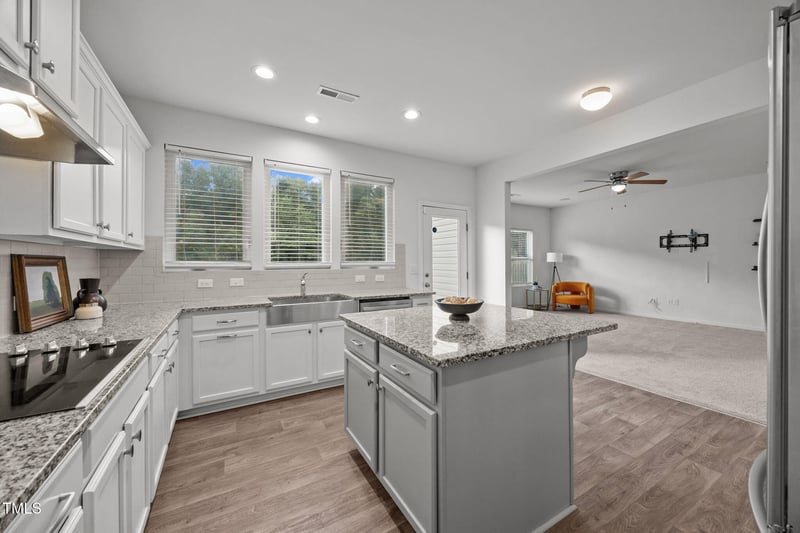 186 Norris Farm Dr, Angier, NC 27501