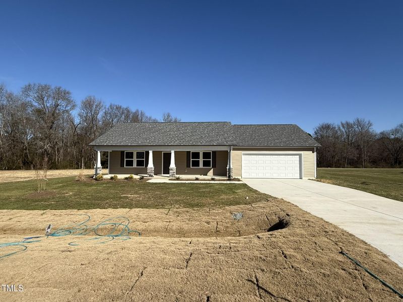186 Phil Jack Rd, Dunn, NC 28334