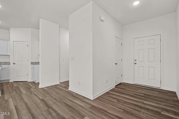 186 S Waterstone Ln, Clayton, NC 27520
