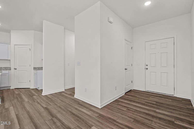186 S Waterstone Ln, Clayton, NC 27520