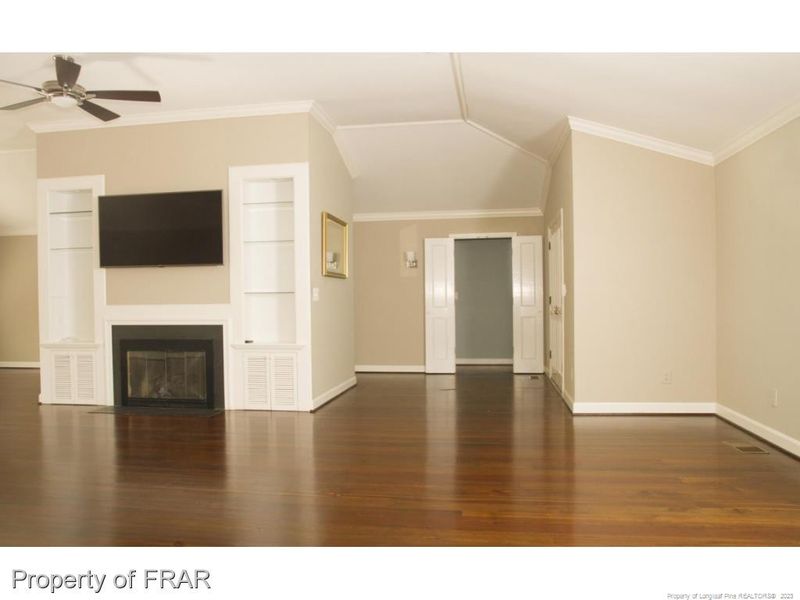 1860 Morganton Rd, Fayetteville, NC 28305