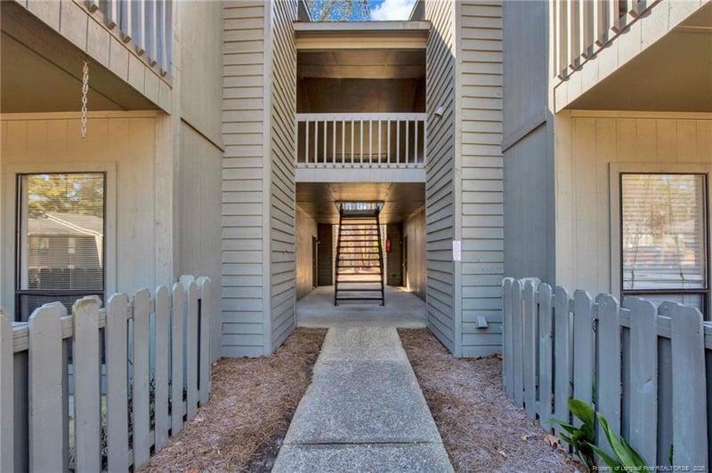 1861 Tryon Dr #6, Fayetteville, NC 28303