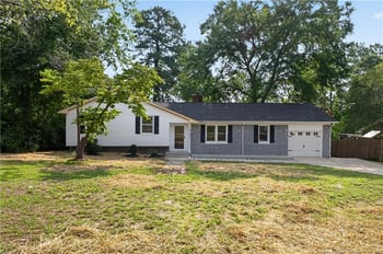 1862 Paisley Ave, Fayetteville, NC 28304