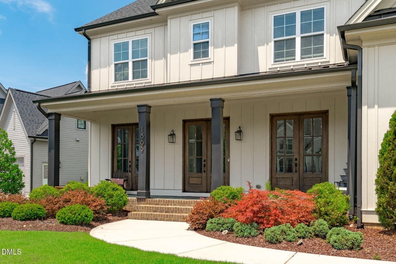1865 Elderbank Dr, Apex, NC 27502