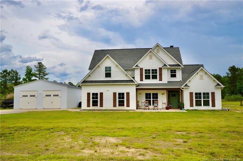 1865 John B Carter Rd, Fayetteville, NC 28312