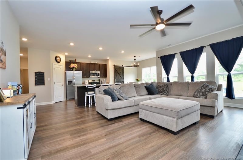 1865 John B Carter Rd, Fayetteville, NC 28312