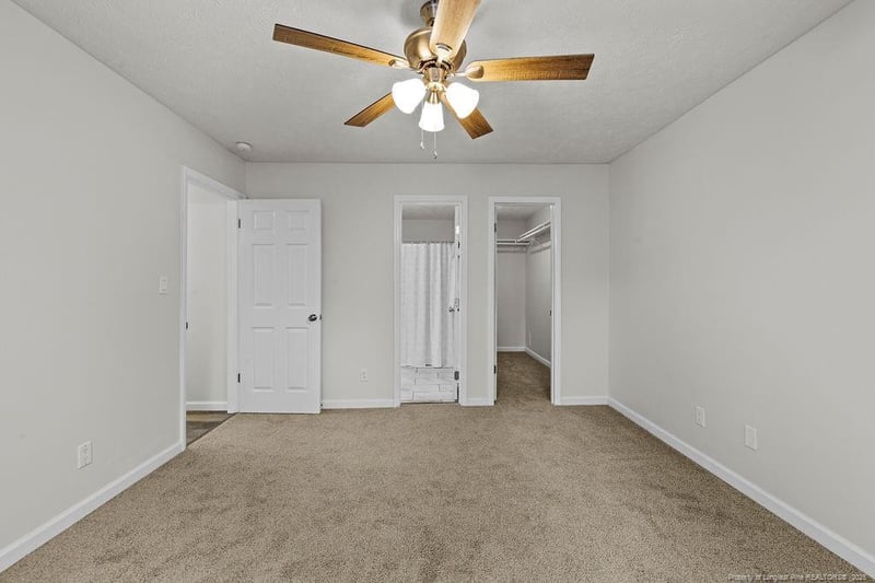 1865 Tryon Dr #D/4, Fayetteville, NC 28303