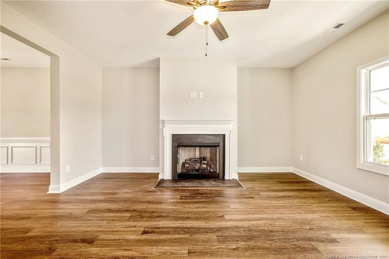 1866 Bluffside Dr, Fayetteville, NC 28312