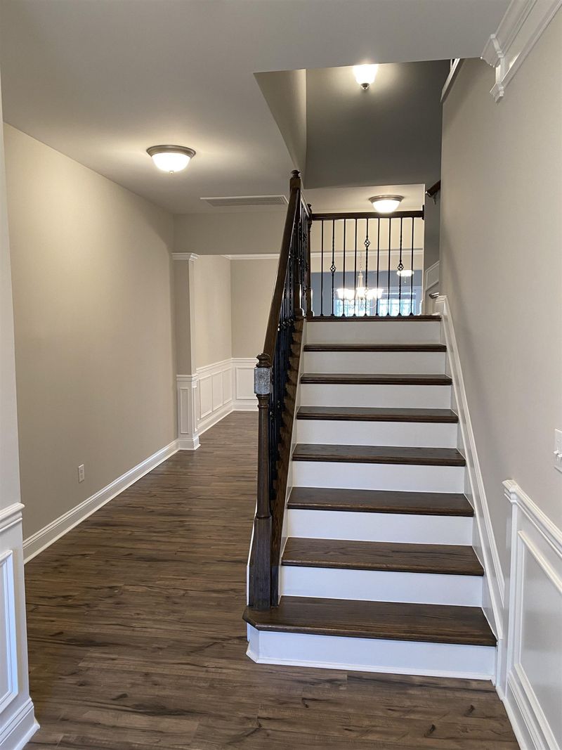 1867 Blue Jay Point, Apex, NC 27502