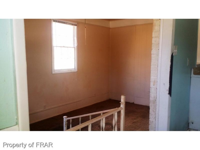 1867 Strathmore Ave, Fayetteville, NC 28304