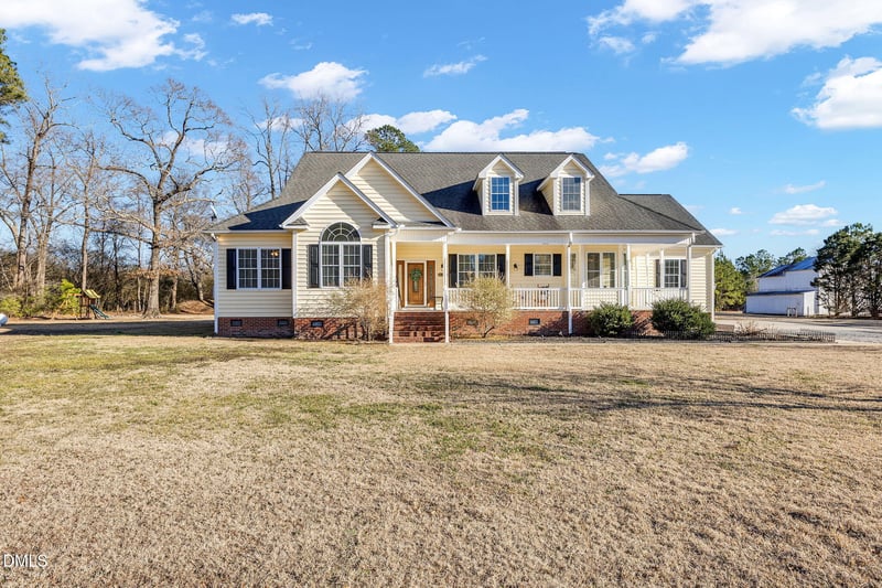 1869 Firetower Rd, Smithfield, NC 27577