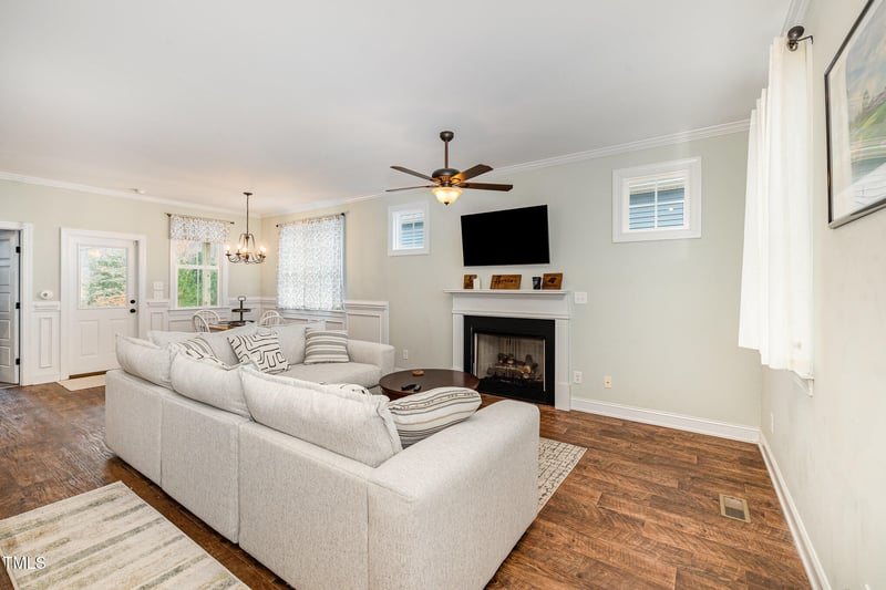 187 Ashley Woods Ct, Clayton, NC 27527