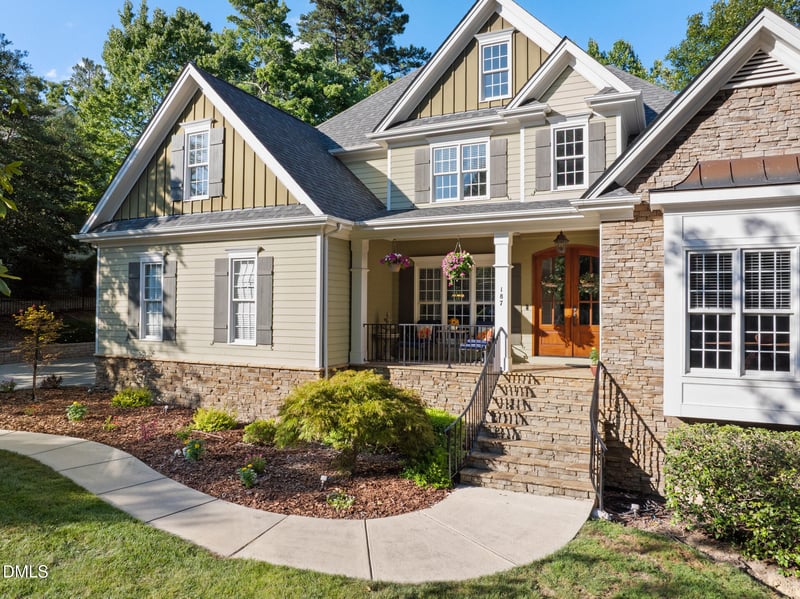 187 Broad Leaf Ct, Chapel Hill, NC 27517