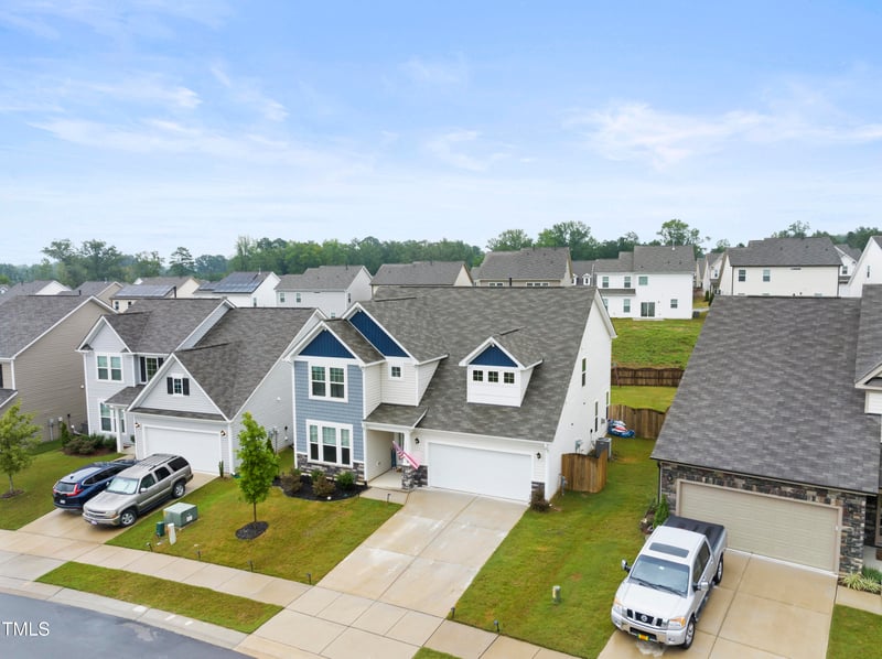 187 Creekhaven Dr, Angier, NC 27501