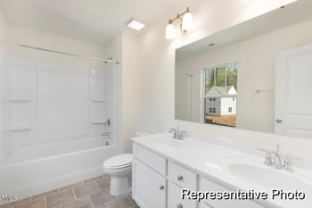 187 Curling Creek Dr #298p, Clayton, NC 27527