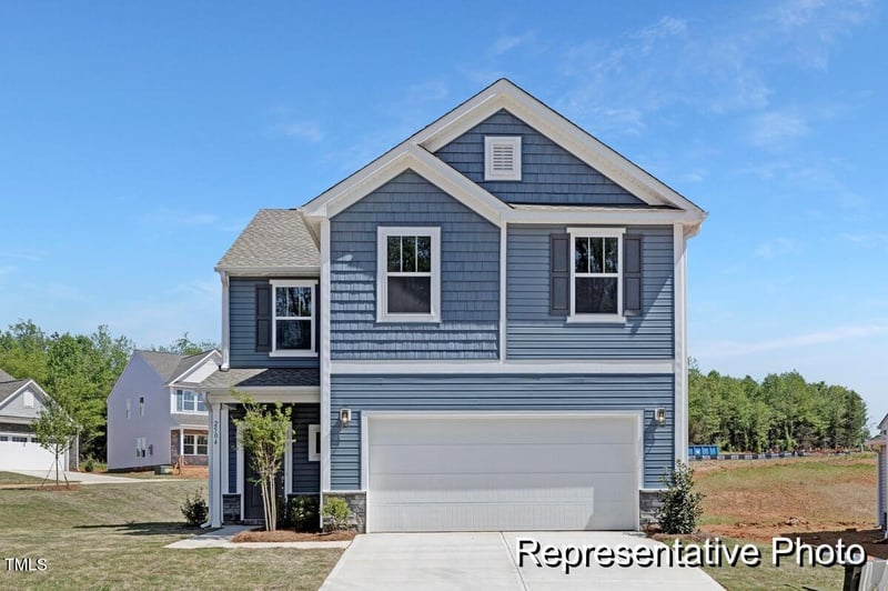187 Curling Creek Dr, Clayton, NC 27527