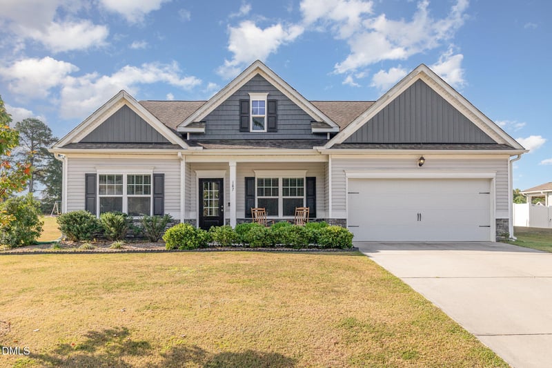 187 Highland Rhodes Dr, Clayton, NC 27520