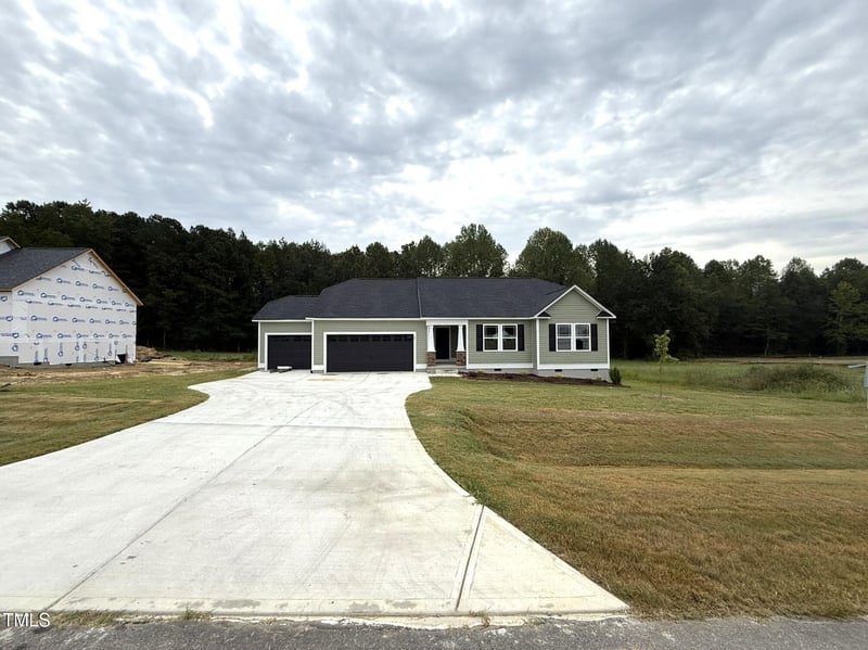 187 Mangrove Ct, Four Oaks, NC 27524